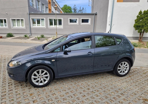 Seat Leon cena 14900 przebieg: 206791, rok produkcji 2006 z Złotów małe 352